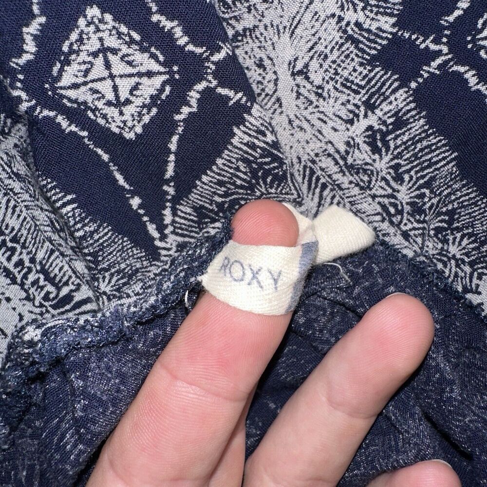 Roxy Women’s Argyl Diamond Print Top Boho Beachy Blue Size Medium - Picture 4 of 5